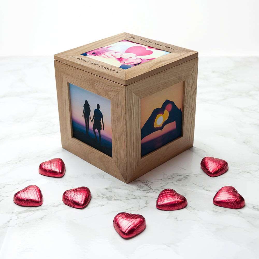 30 Days Of Kisses Oak Photo Cube
