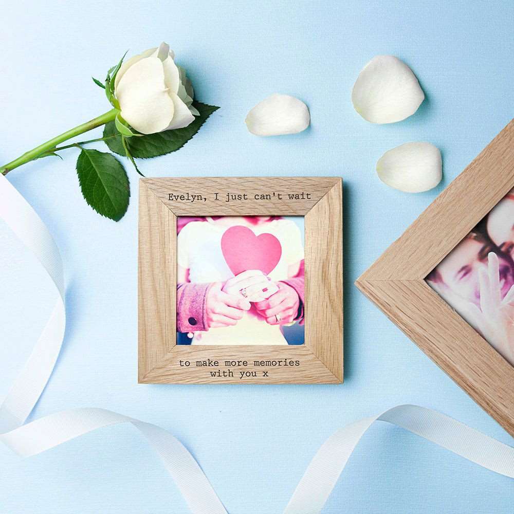 30 Days Of Kisses Oak Photo Cube