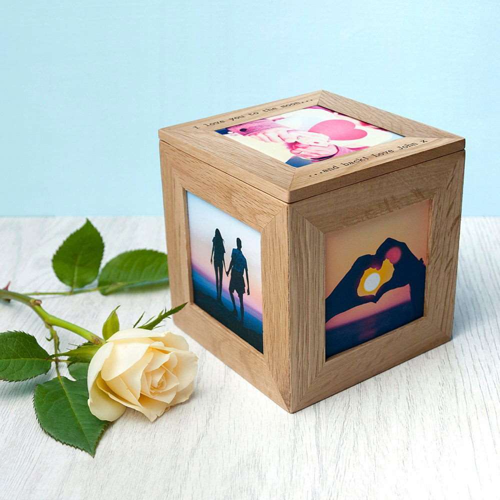 30 Days Of Kisses Oak Photo Cube