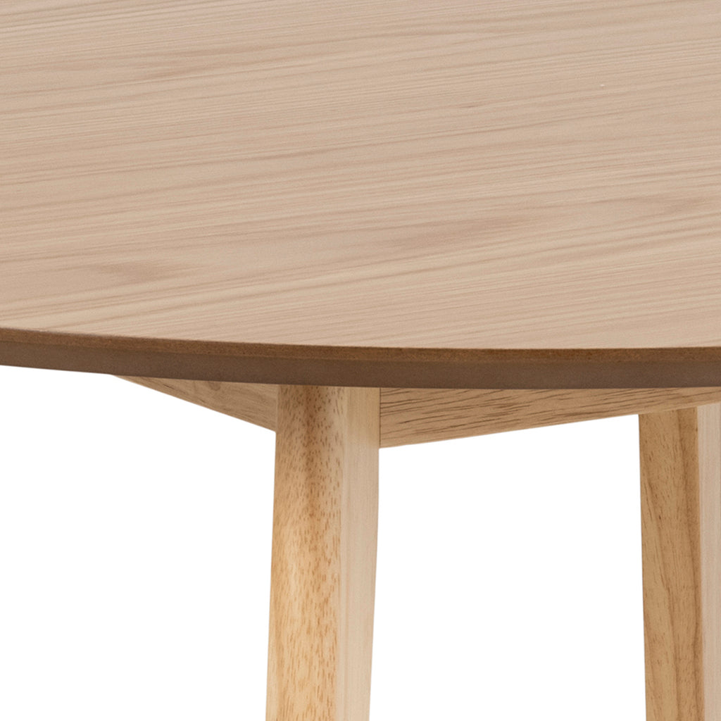 Roxby Round Dining Table in Oak 105cm
