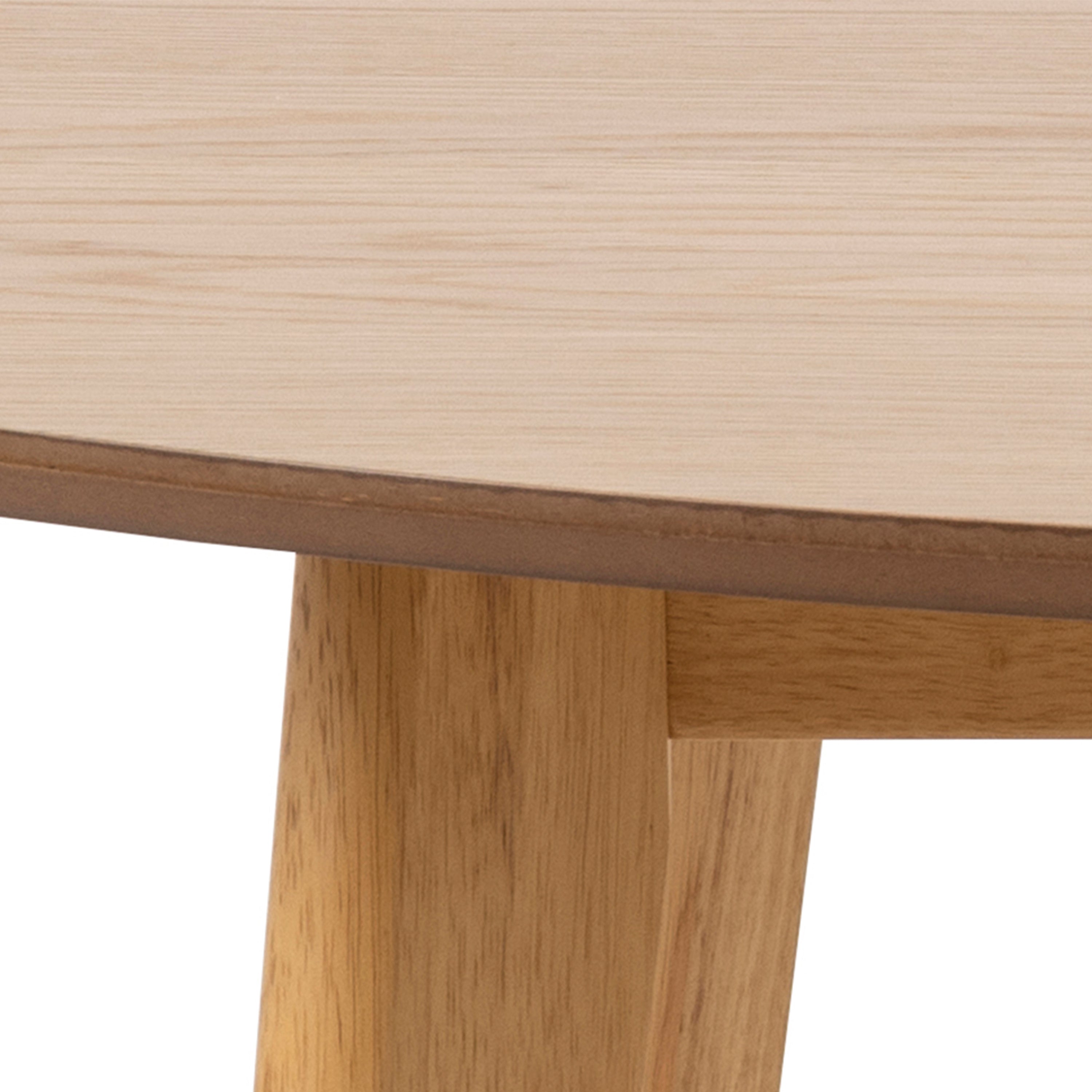 Roxby Round Dining Table in Oak 105cm includes 4 Roxby Dining Chairs in Oak