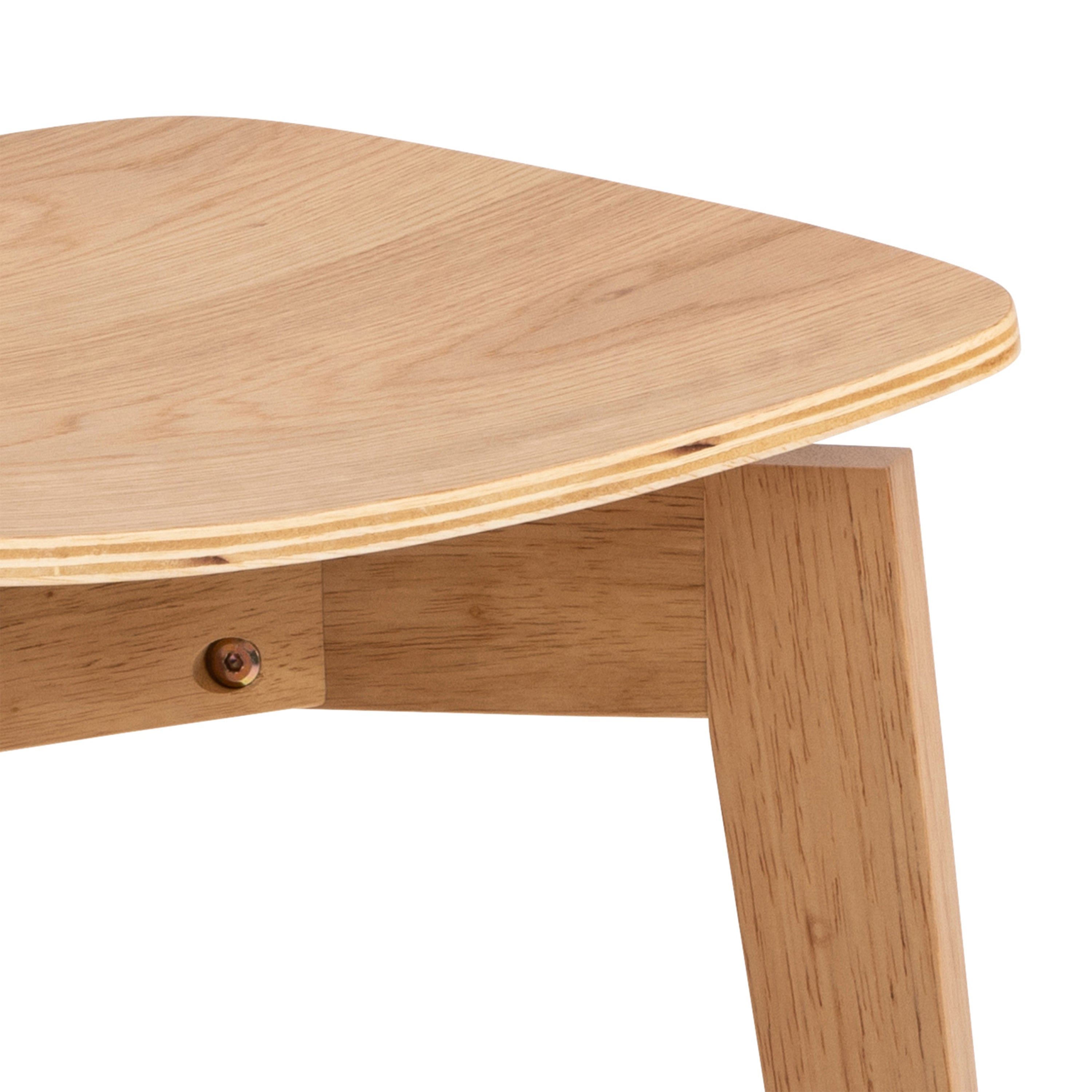 Roxby Round Dining Table in Oak 140cm includes 4 Roxby Dining Chairs in Oak