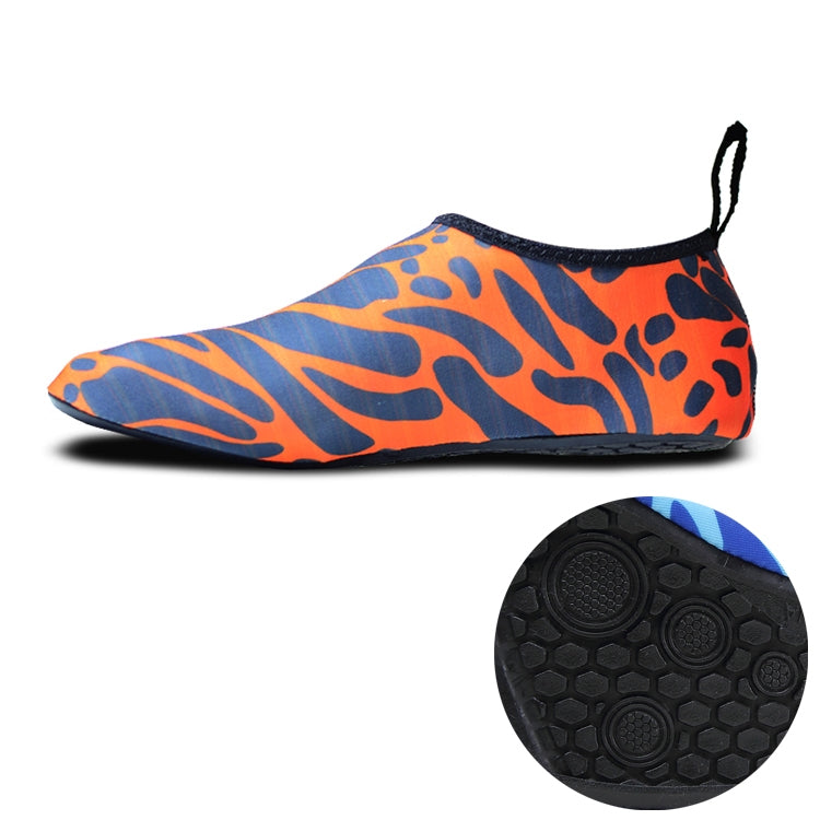 Non-slip Wear-resisting Thick Rubber Sole Diving Shoes and  Socks, One Pair, XS, S