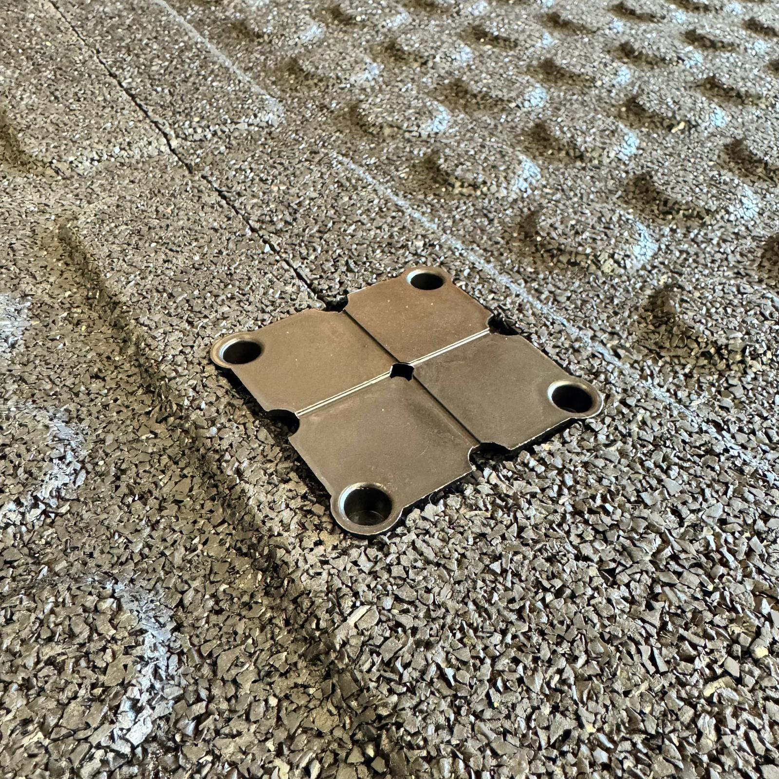 20mm PRO Interlocking Gym Tiles – Connection Inserts Included
