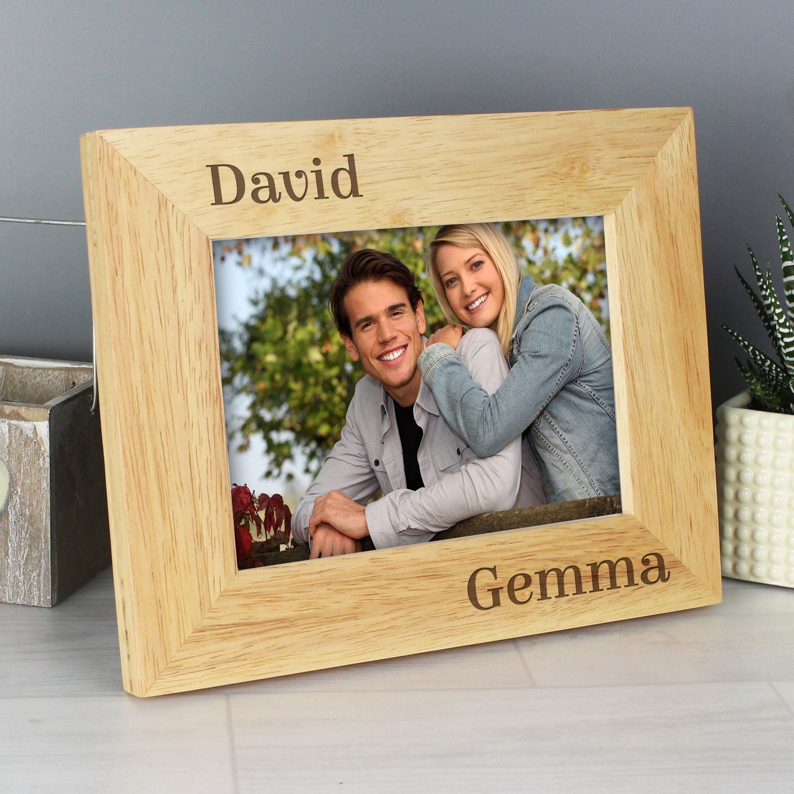 Personalised Couples 6x4 Inch Oak Finish Photo Frame