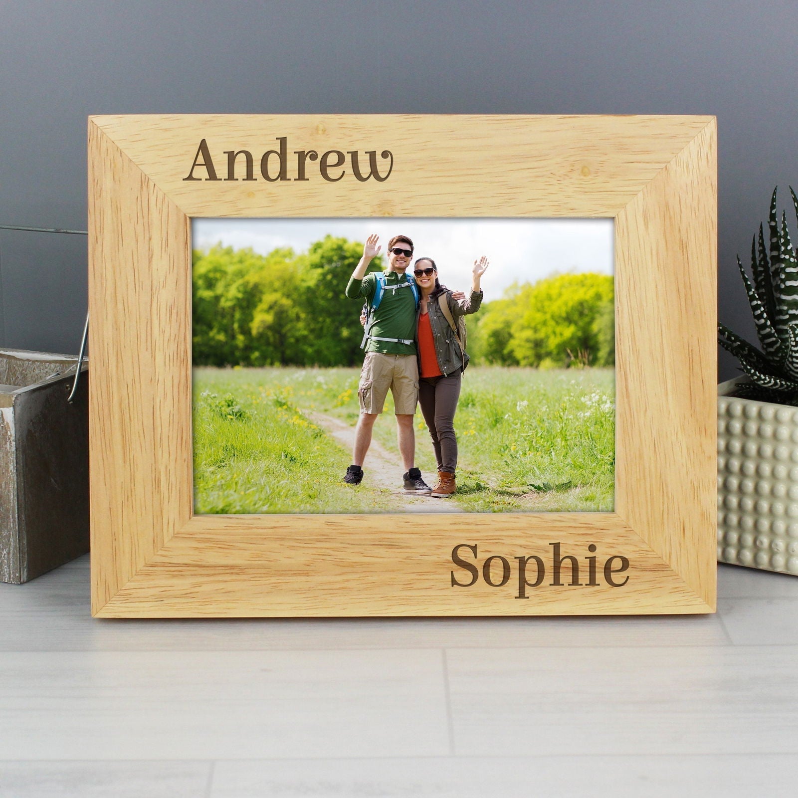 Personalised Couples 6x4 Inch Oak Finish Photo Frame