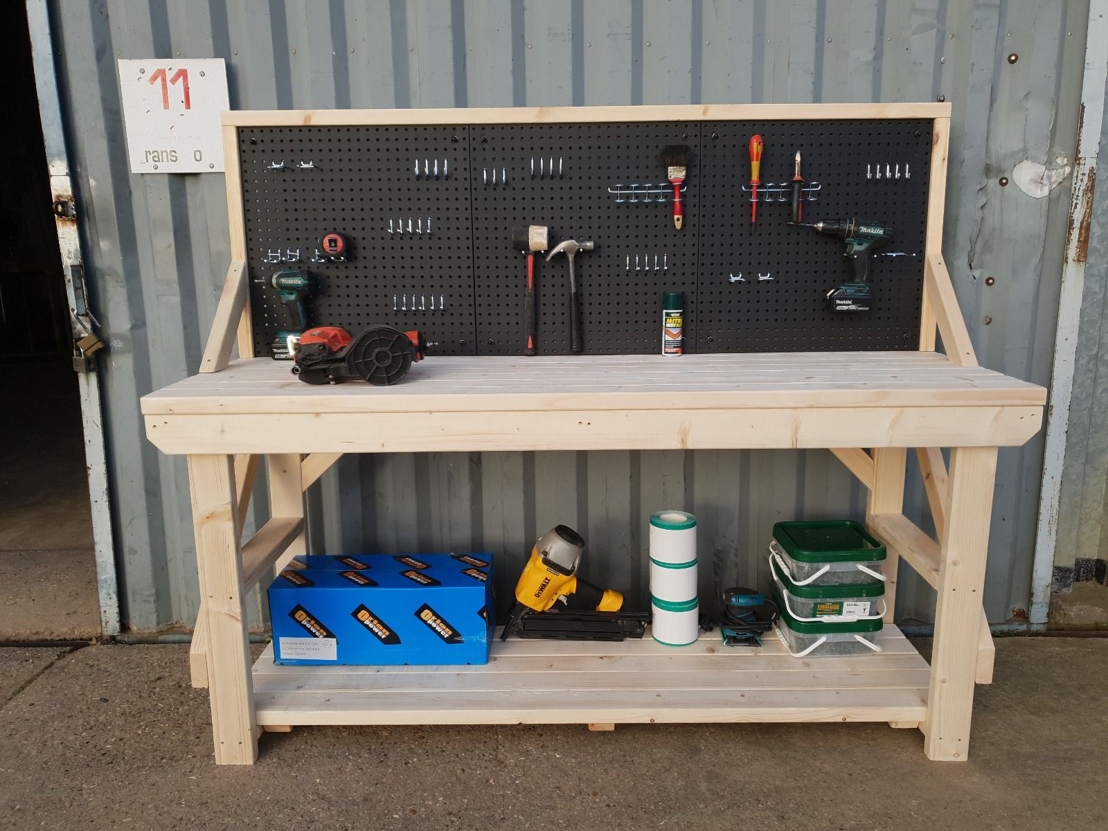 Wooden Kiln-dry Workbench With Peg Board