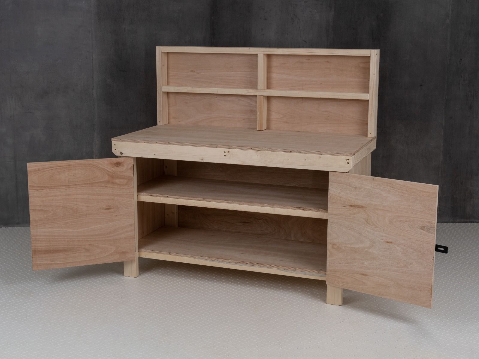 Wooden Eucalyptus hardwood top workbench with lockable cupboard (V.9) with back panel and double shelf