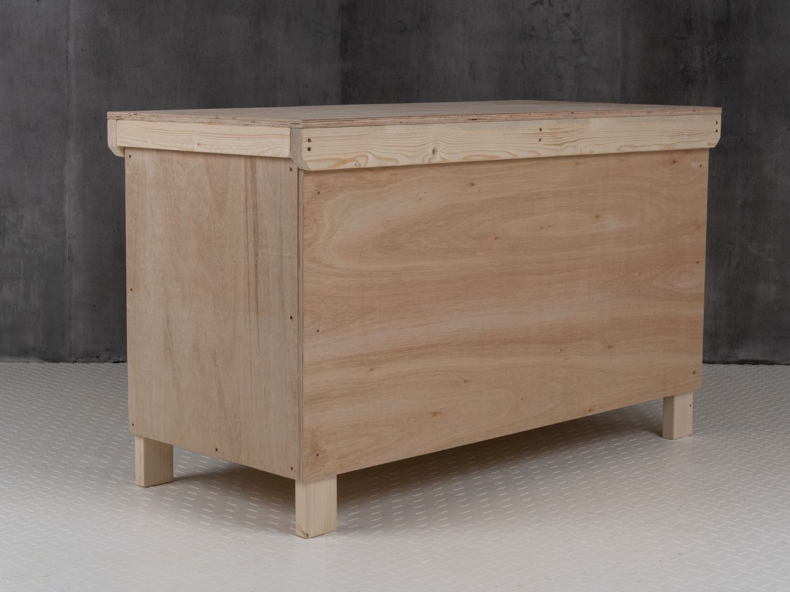 Wooden Eucalyptus hardwood top workbench with lockable cupboard (V.9)