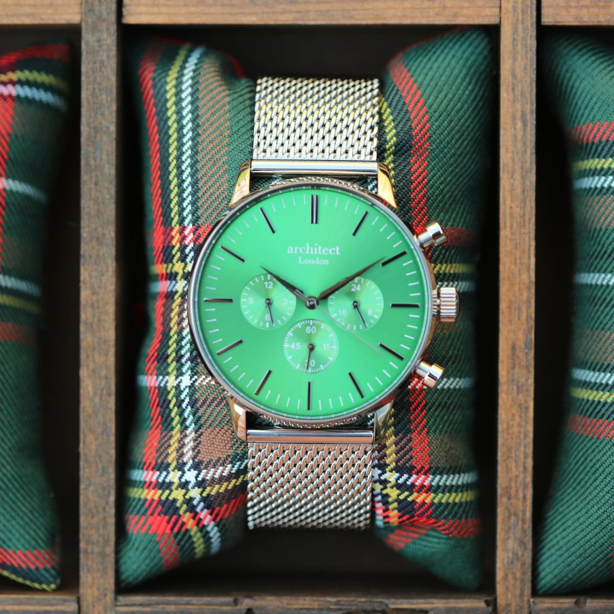 Handwriting Engraving - Men's Architect Motivator Green Face Silver Strap