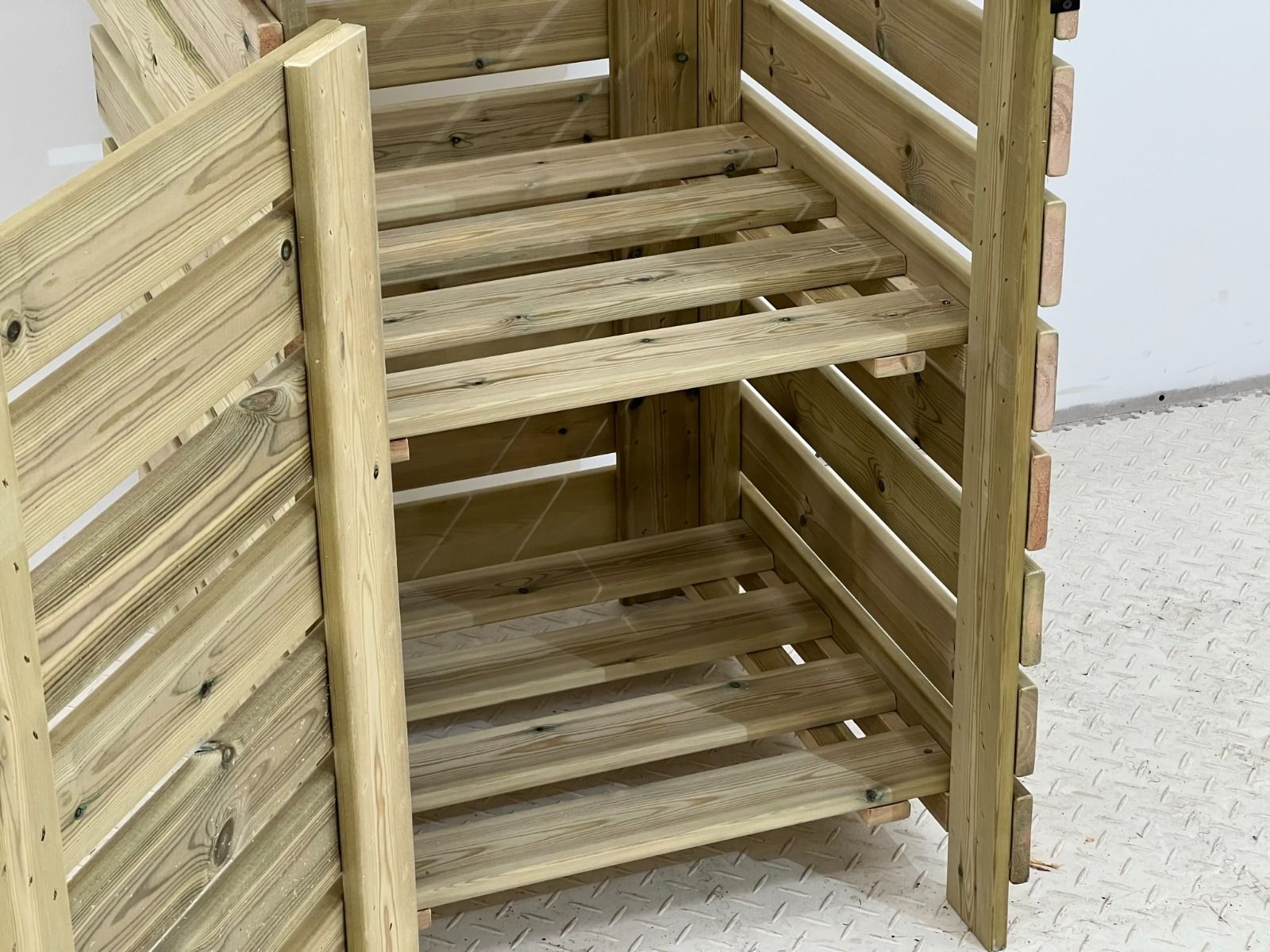 Binbreeze Wheelie Bin Storage Unit
