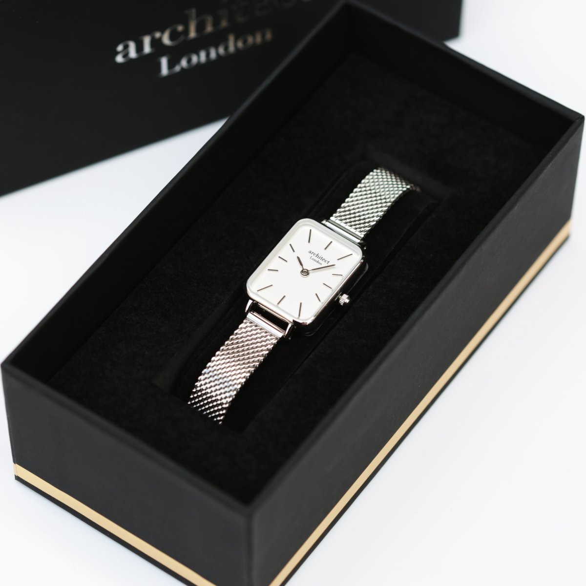 Ladies Archiect Lille - Cloud Silver - Modern Font Engraving