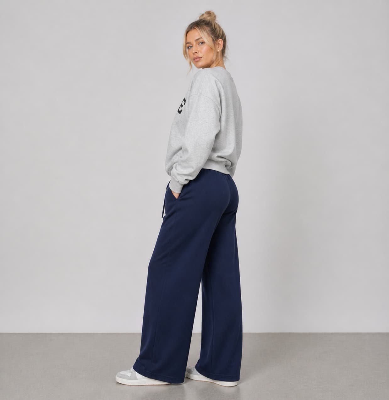 Deep Navy Flow