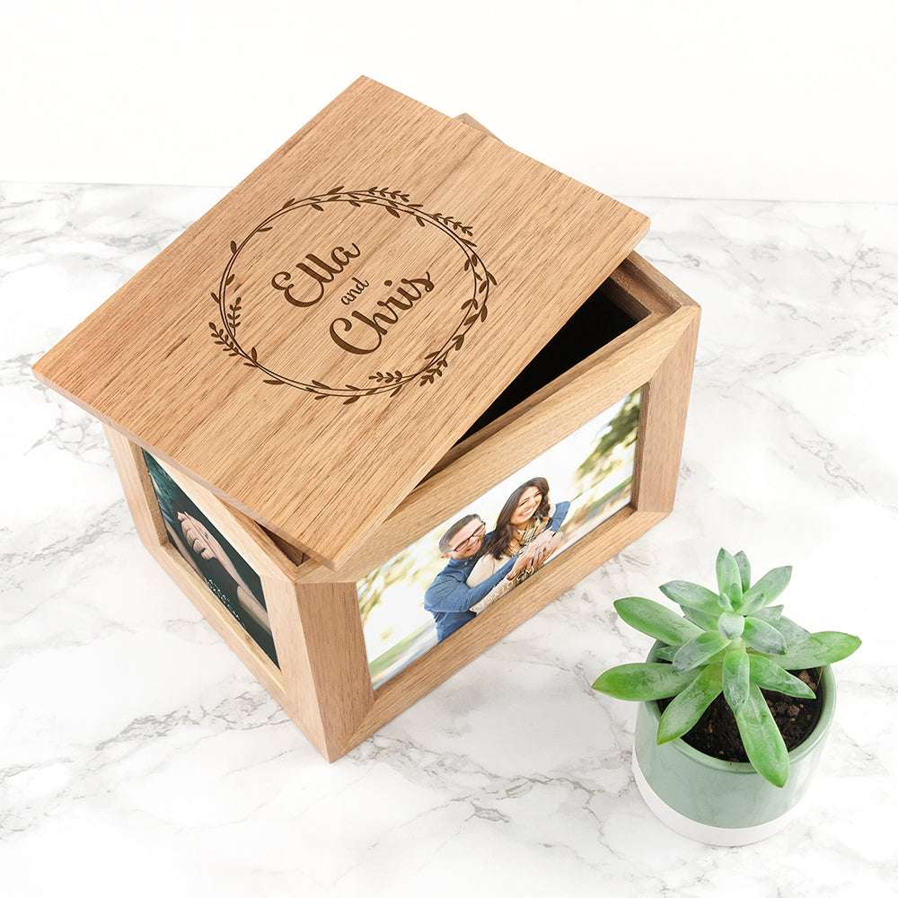 Personalised Couples' Wreath Midi Oak Keepsake Box
