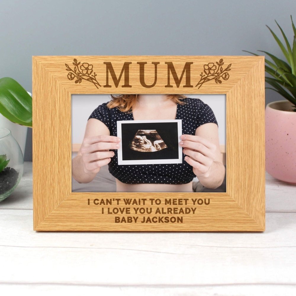 Personalised Floral Mum 4x6 Inch Oak Finish Photo Frame