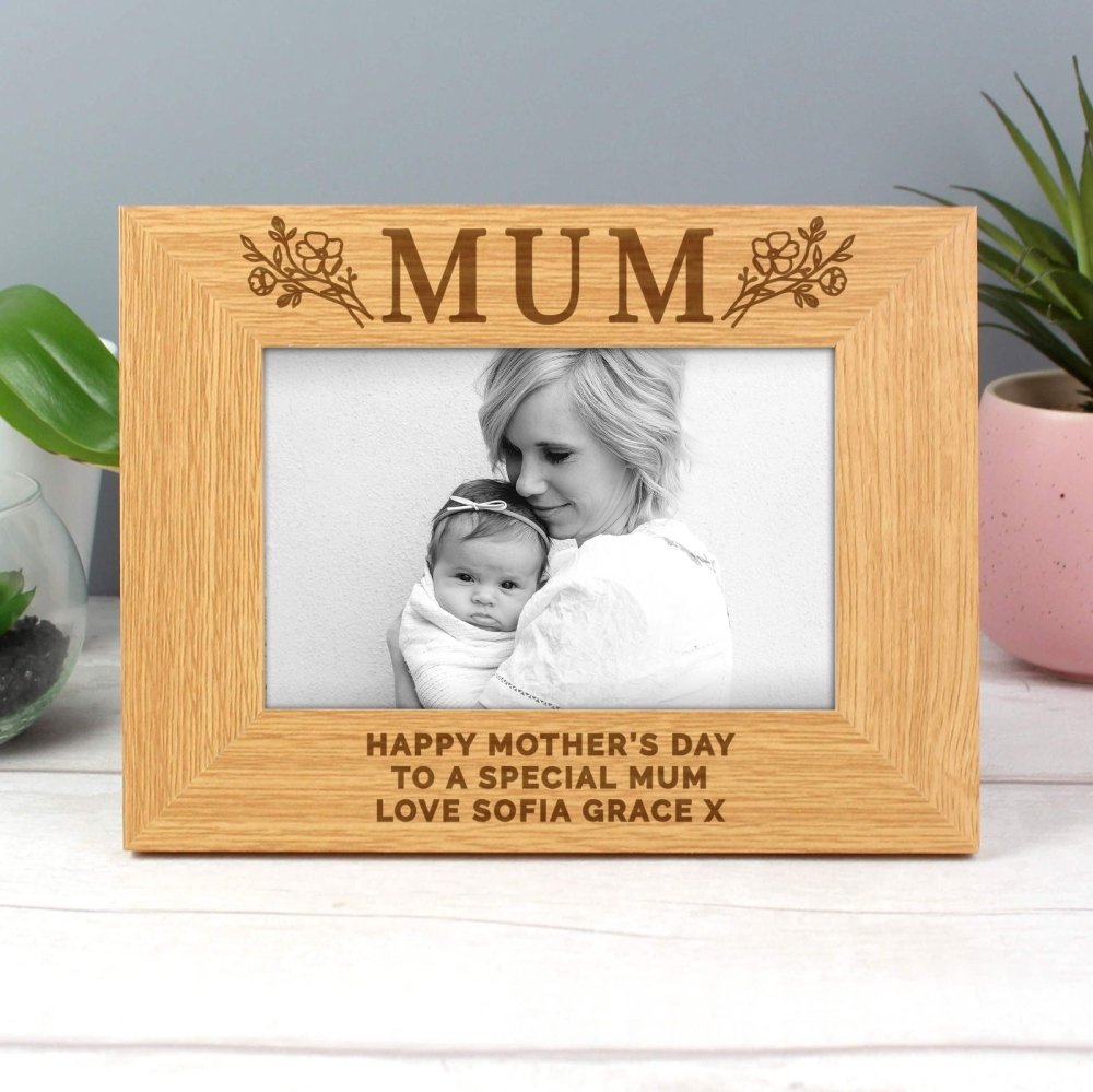 Personalised Floral Mum 6x4 Inch Oak Finish Photo Frame