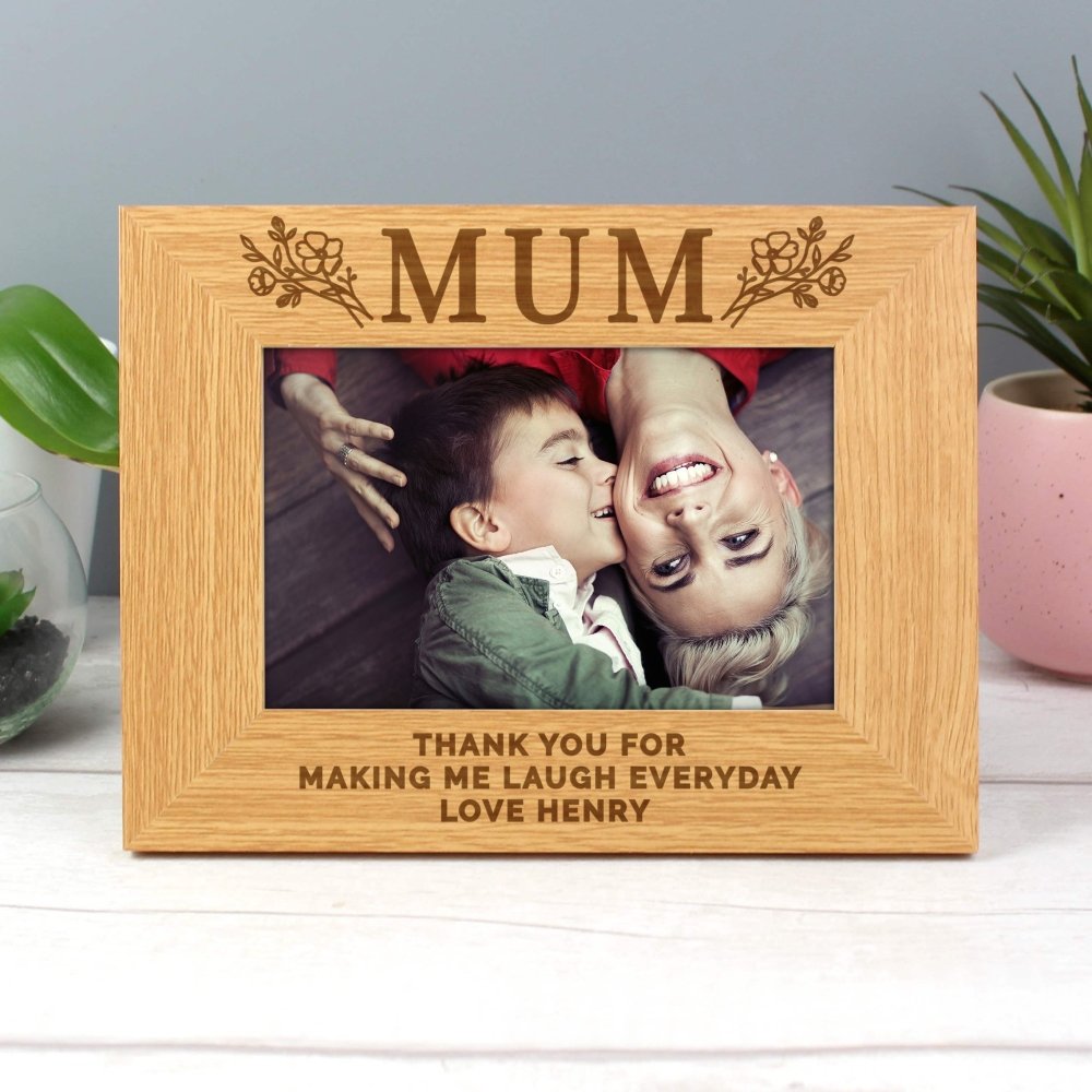 Personalised Floral Mum 6x4 Inch Oak Finish Photo Frame
