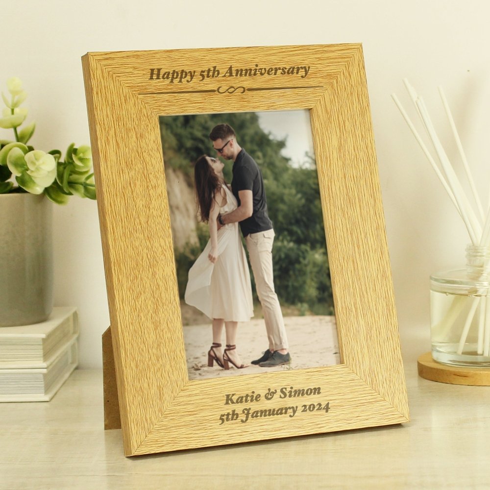 Personalised Formal 4x6 Inch Oak Finish Photo Frame