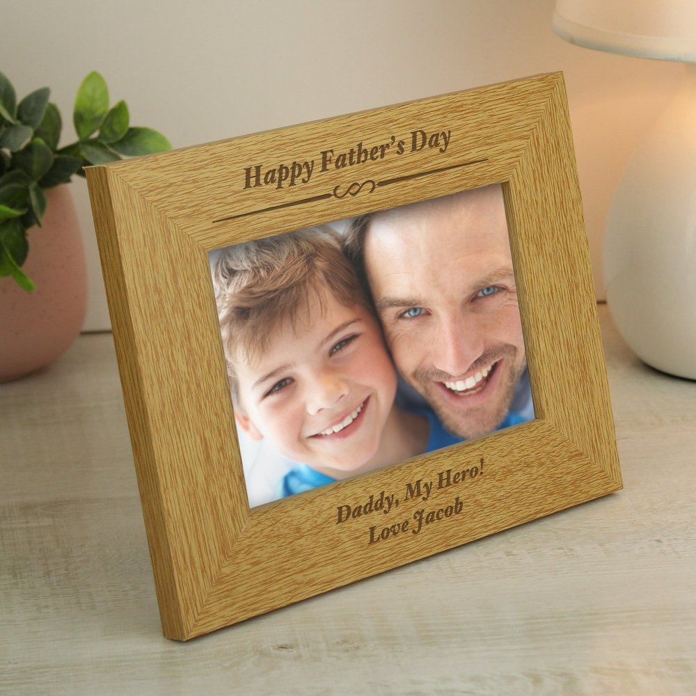 Personalised Formal 6x4 Inch Landscape Oak Finish Photo Frame