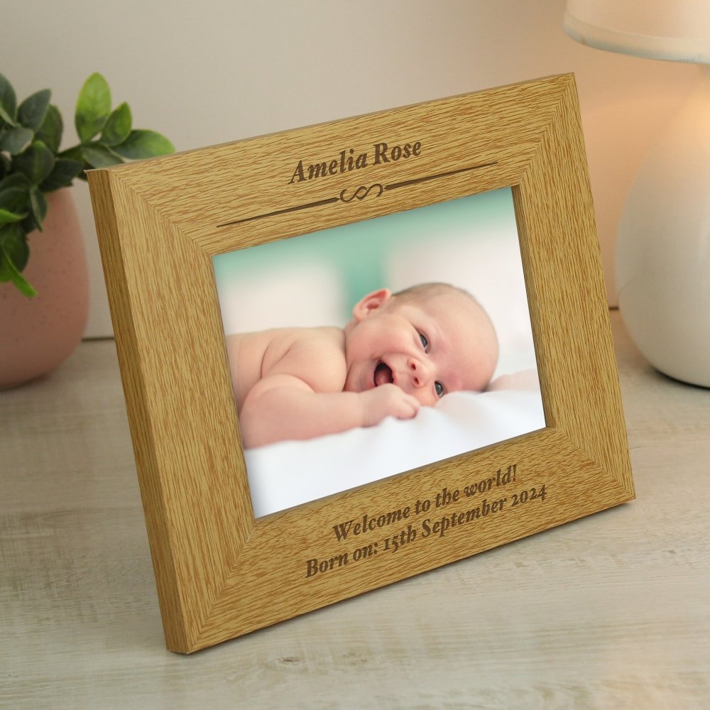 Personalised Formal 6x4 Inch Landscape Oak Finish Photo Frame