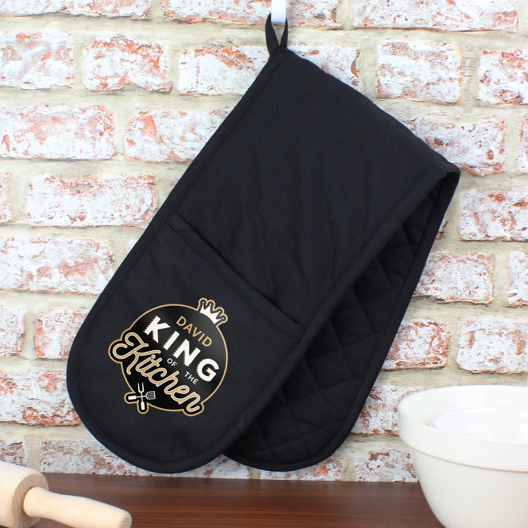 Personalised King Of The Kitchen Oven Gloves