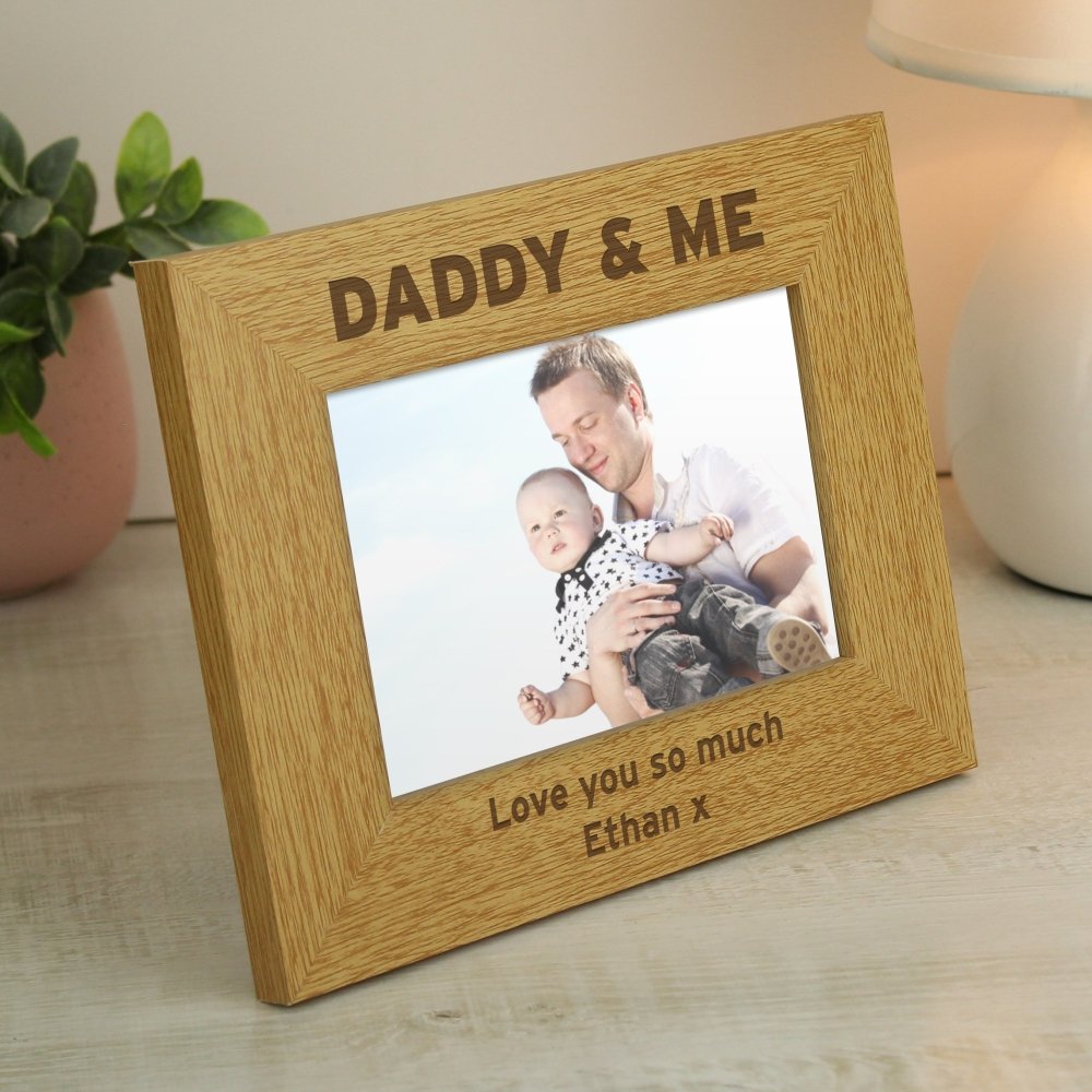 Personalised Oak Finish 6x4 Inch Daddy & Me Photo Frame