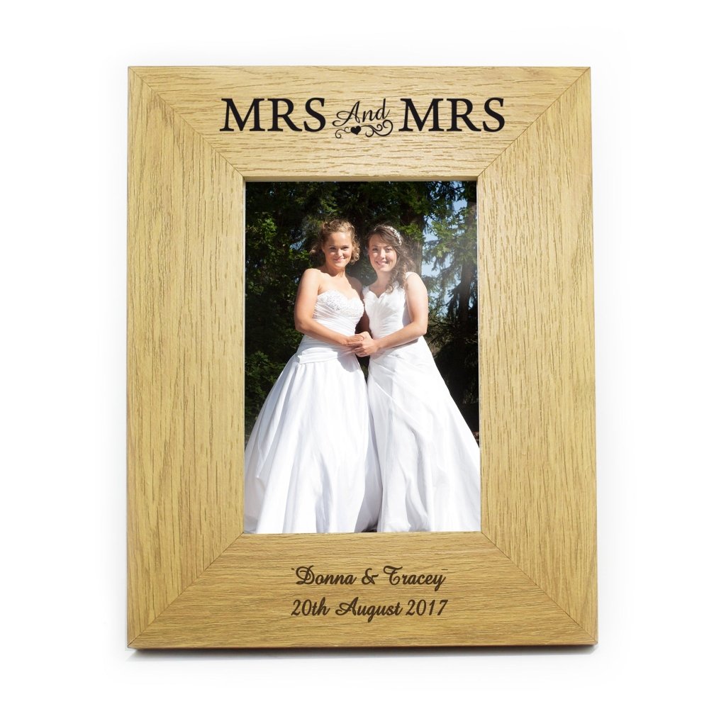 Personalised Oak Finish 6x4 Inch Mrs & Mrs Photo Frame