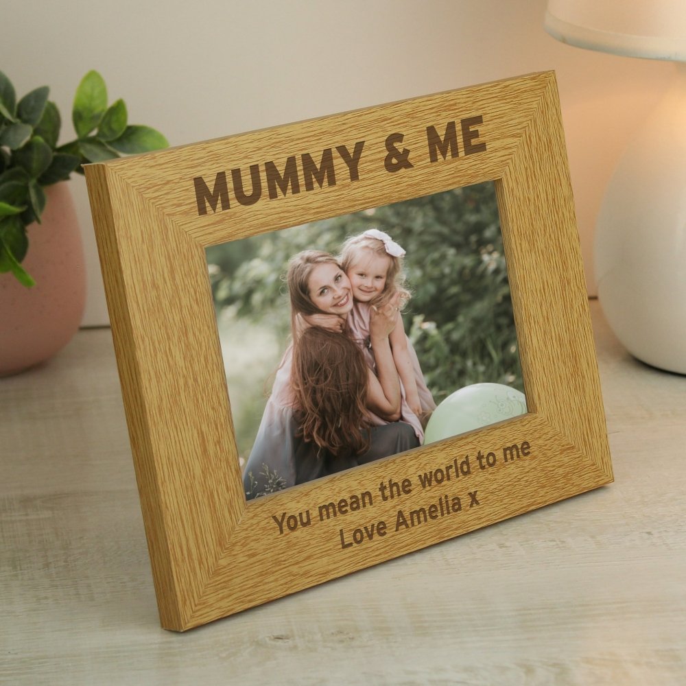 Personalised Oak Finish 6x4 Inch Mummy & Me Photo Frame