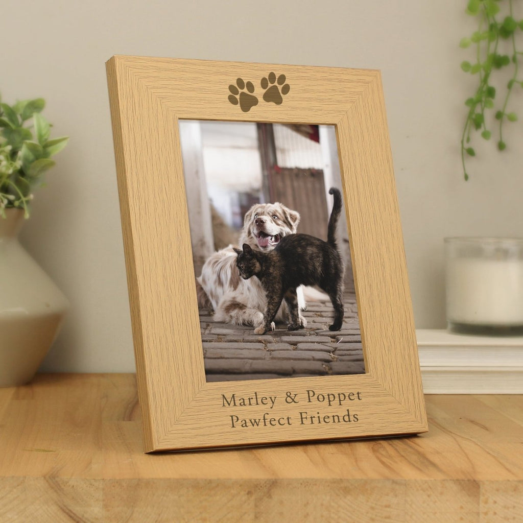 Personalised Paw Prints 5x7 Inch Wooden Photo Frame