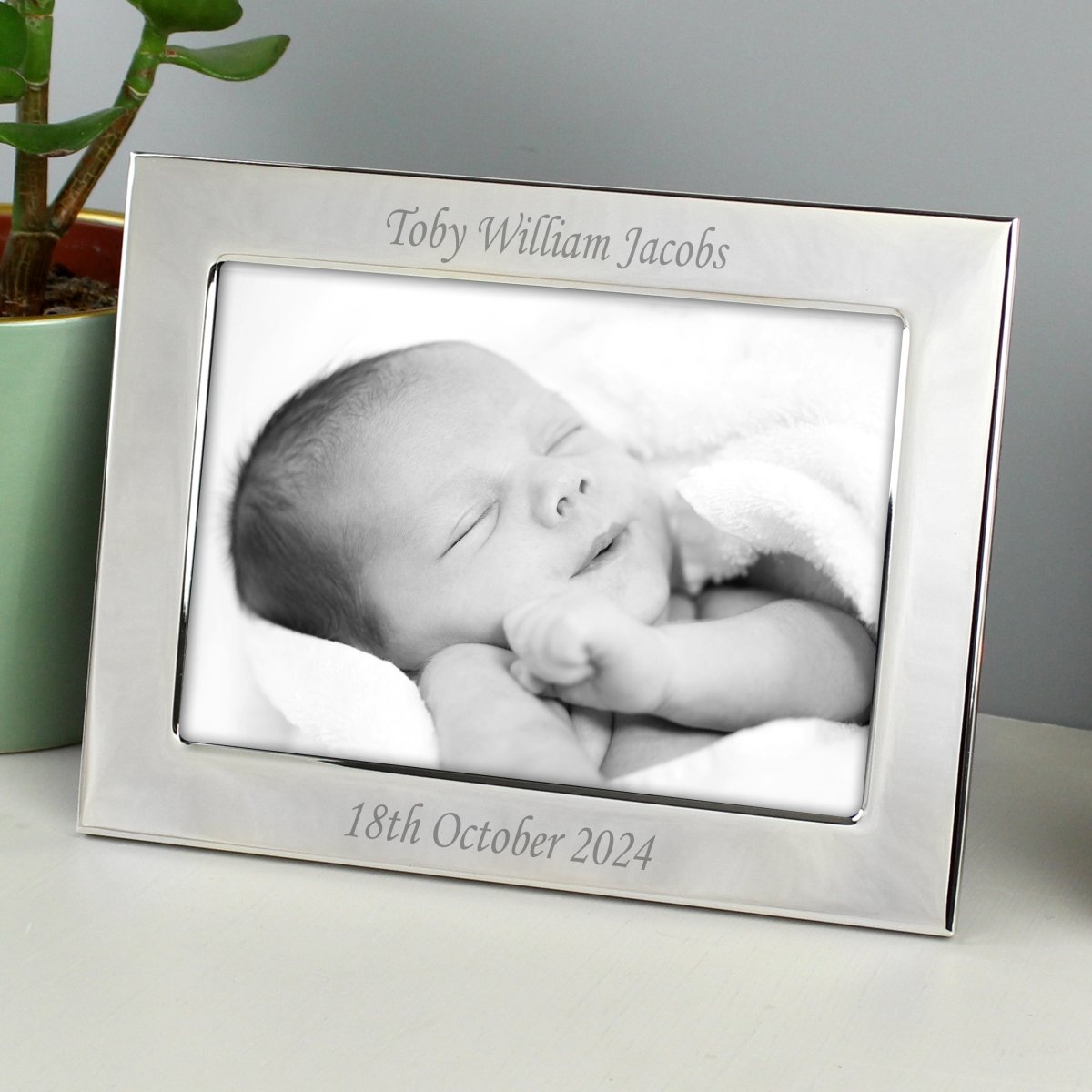 Personalised Silver Plated 7x5 Inch Landscape Photo Frame