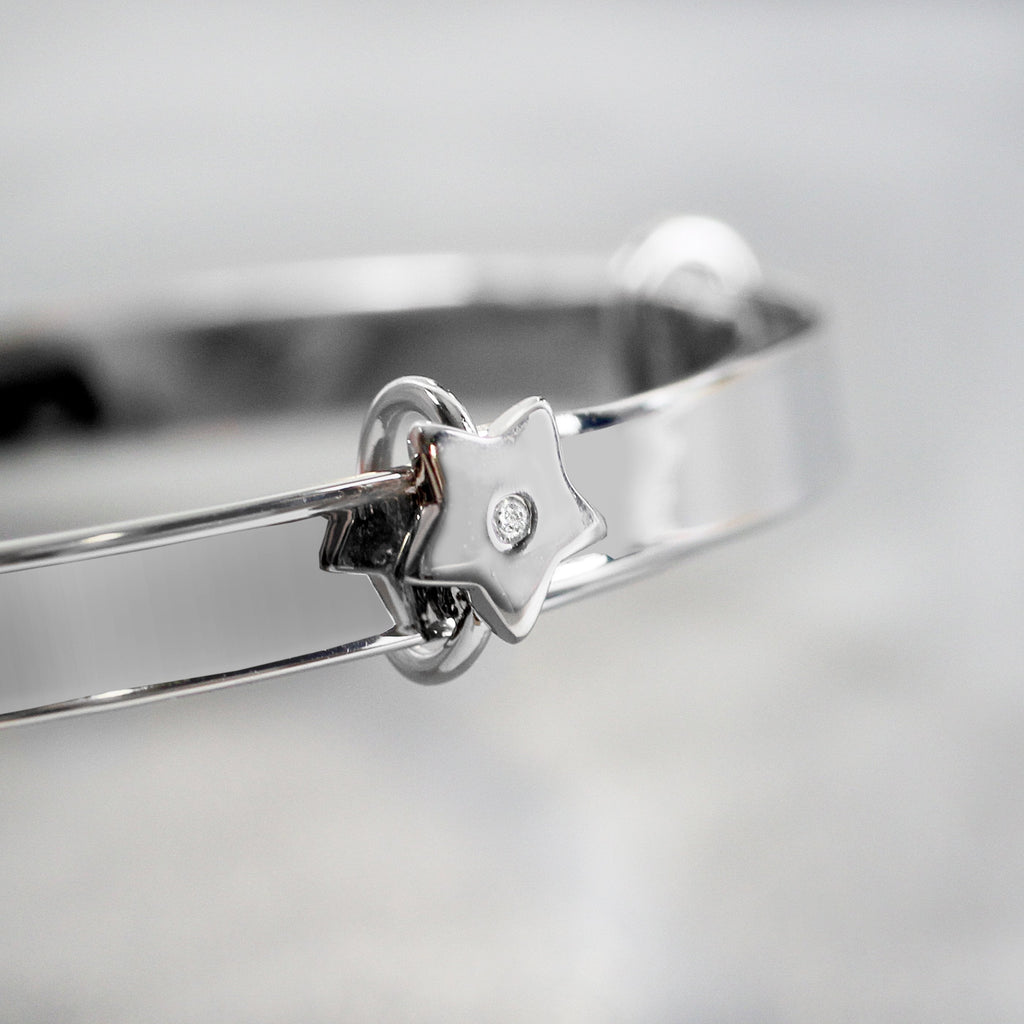 Personalised Sterling Silver Childs Expanding Diamante Star Bracelet -  Ideal For Newborn Babies, Christenings