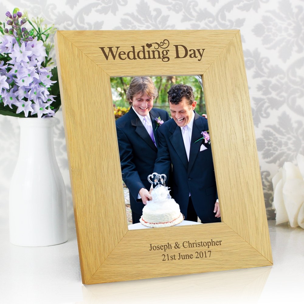 Personalised Wedding Day 4x6 Inch Oak Finish Photo Frame