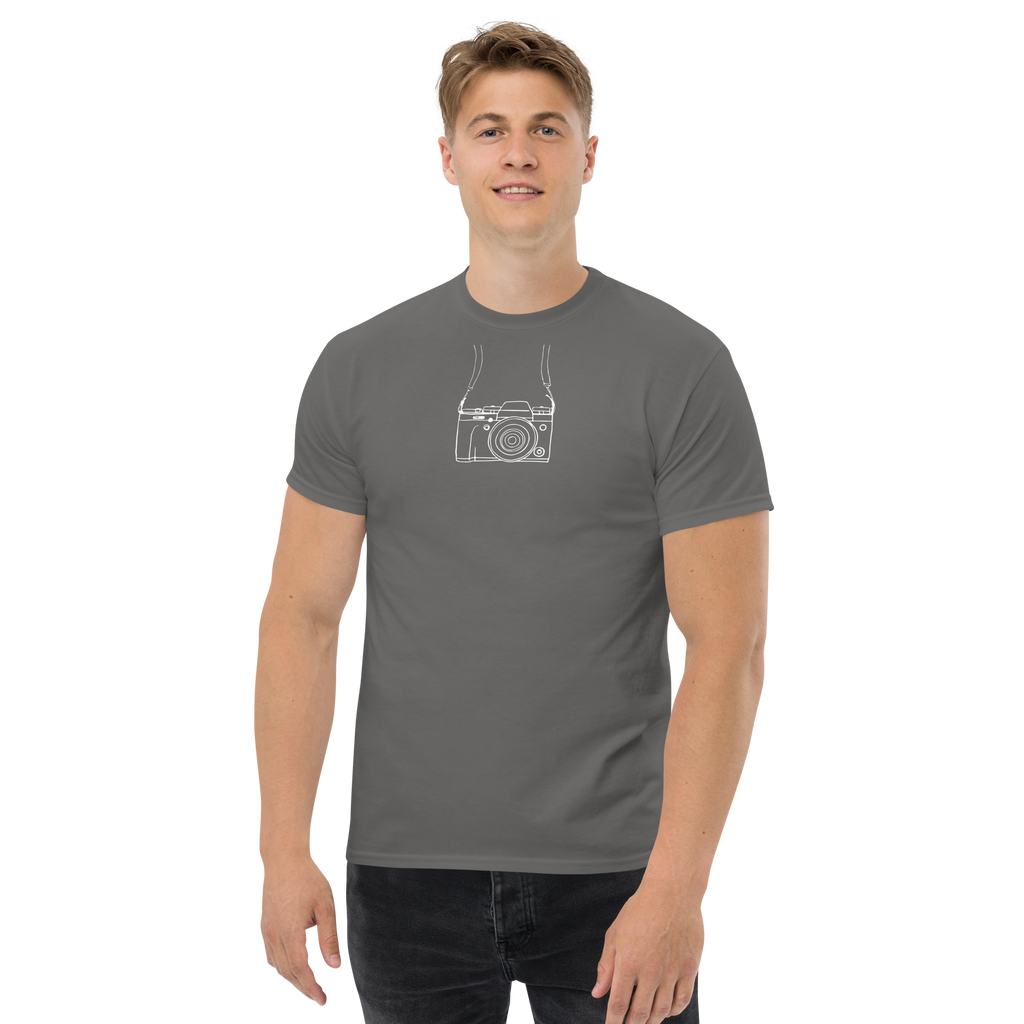 Capture The Moment Tee - Unforgettable Graphic T-Shirt for Every Occasion