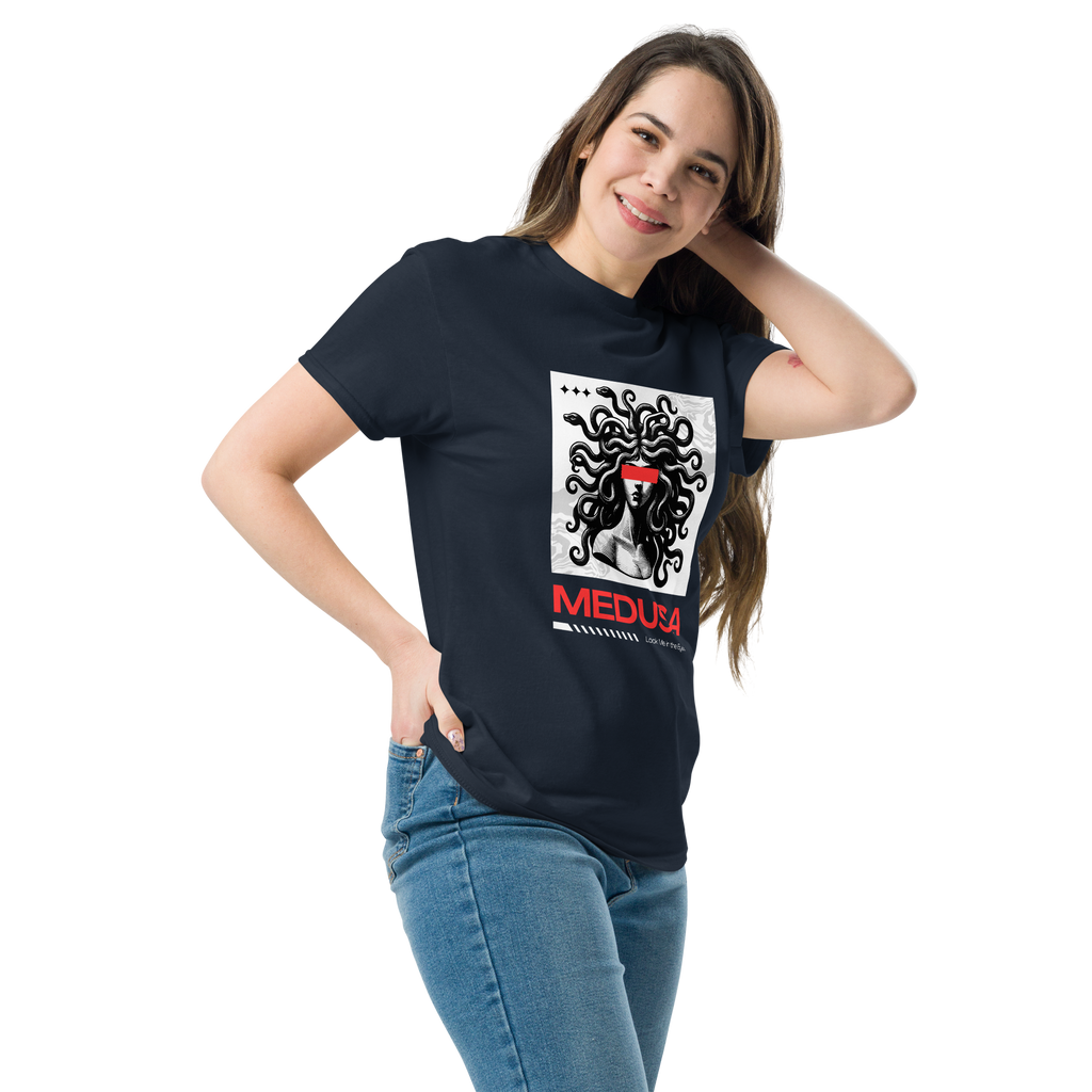 Medusa Graphic Tee - Look Me In The Eyes