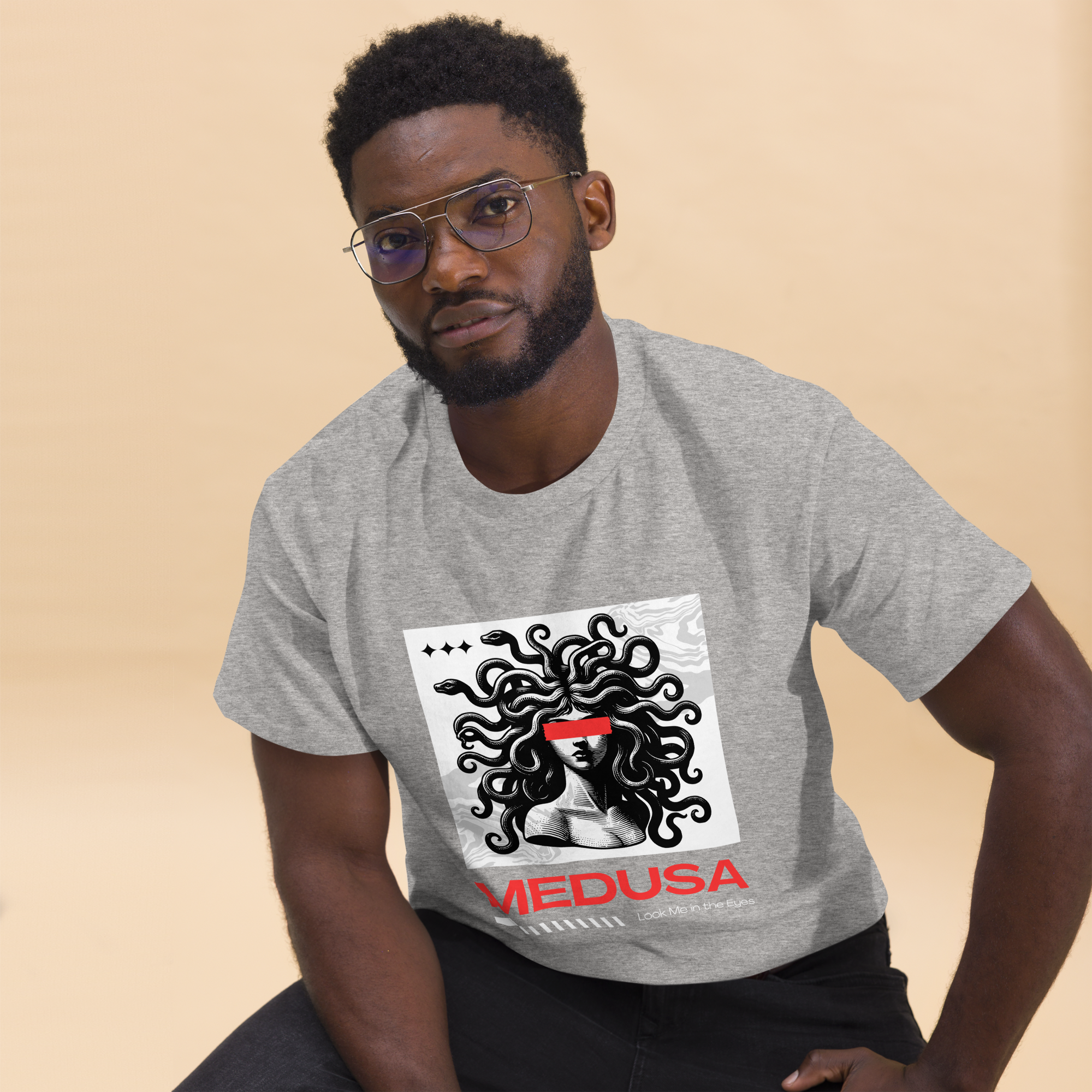 Medusa Graphic Tee - Look Me In The Eyes