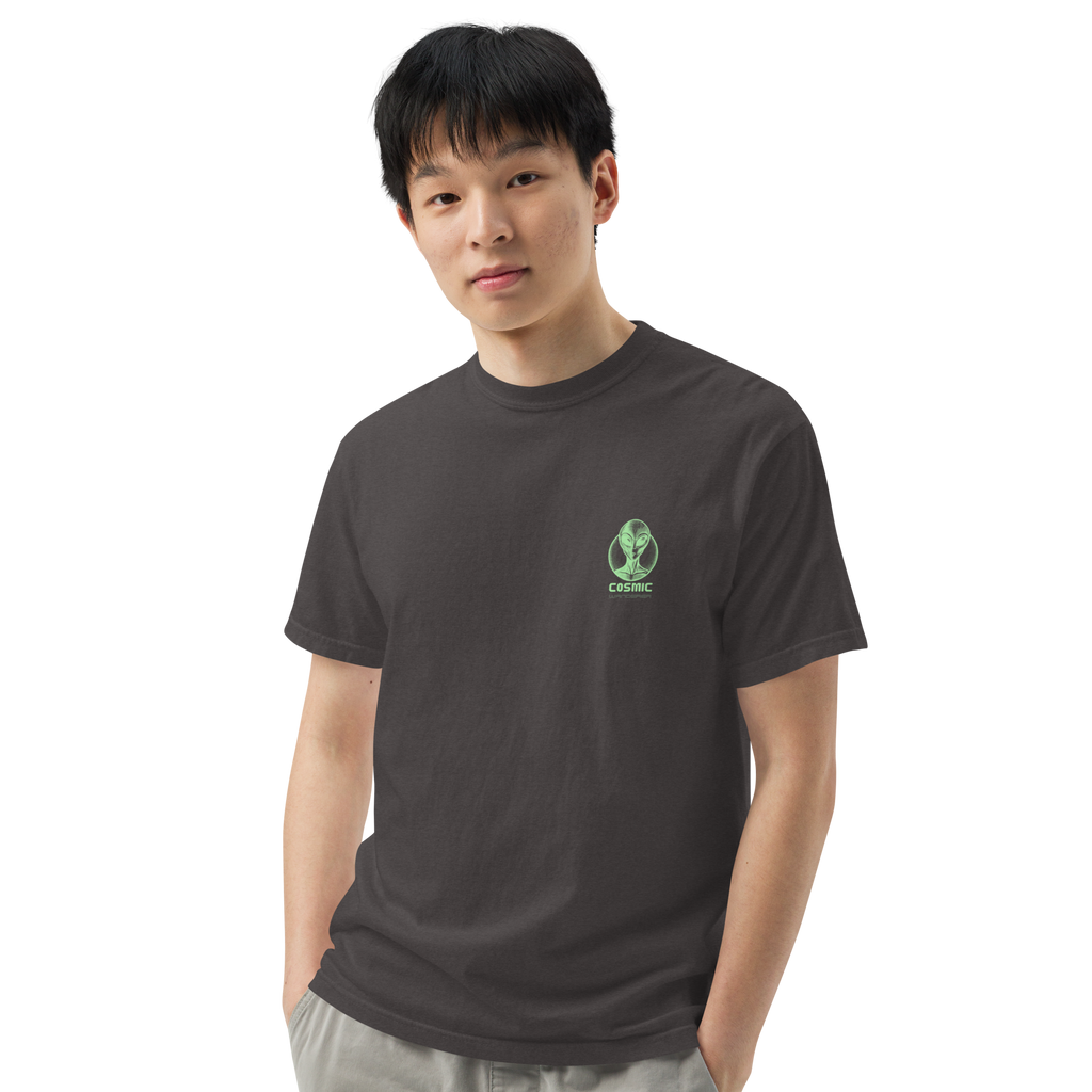 Retro UFO Surf T-Shirt - Unleash Your Style with a Cosmic Twist