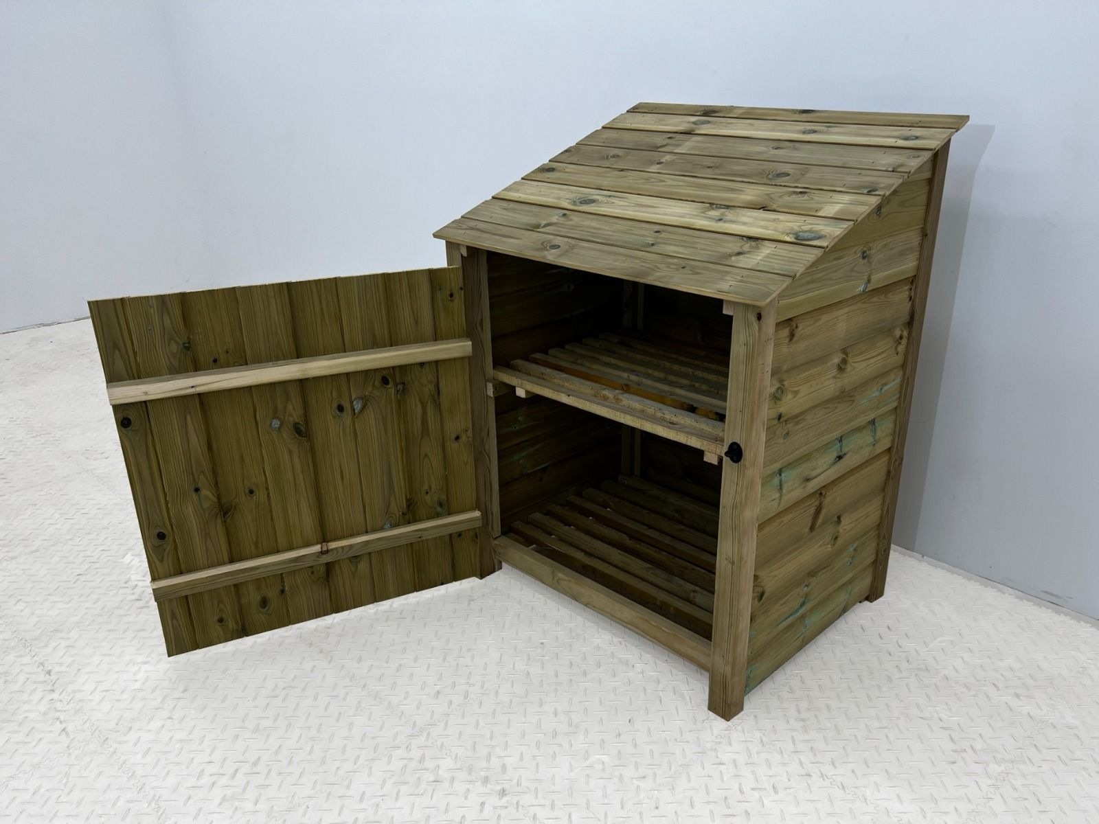 Wooden Premium Tongue/Groove Log Store with Door and Shelf (W-99cm, H-126cm or H-180cm, D-88cm)