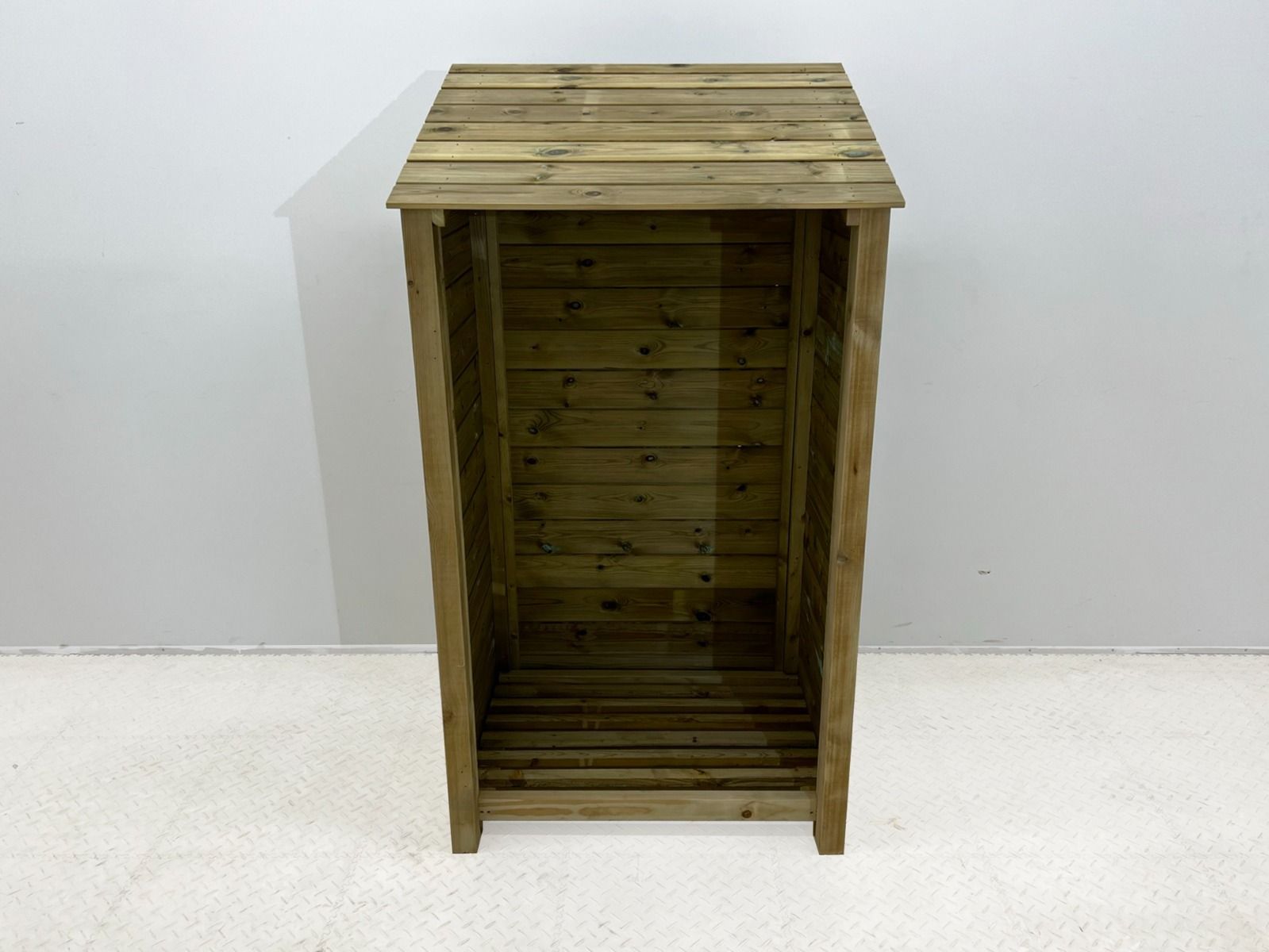 Wooden Premium Tongue/Groove Log Store (W-99cm, H-126cm or H-180cm, D-88cm)