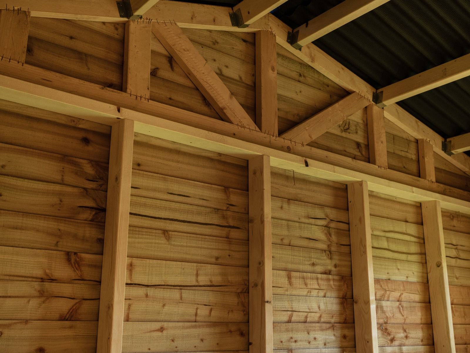18ft x 12ft Field Shelter with Storage/Tack Feed Room V.4